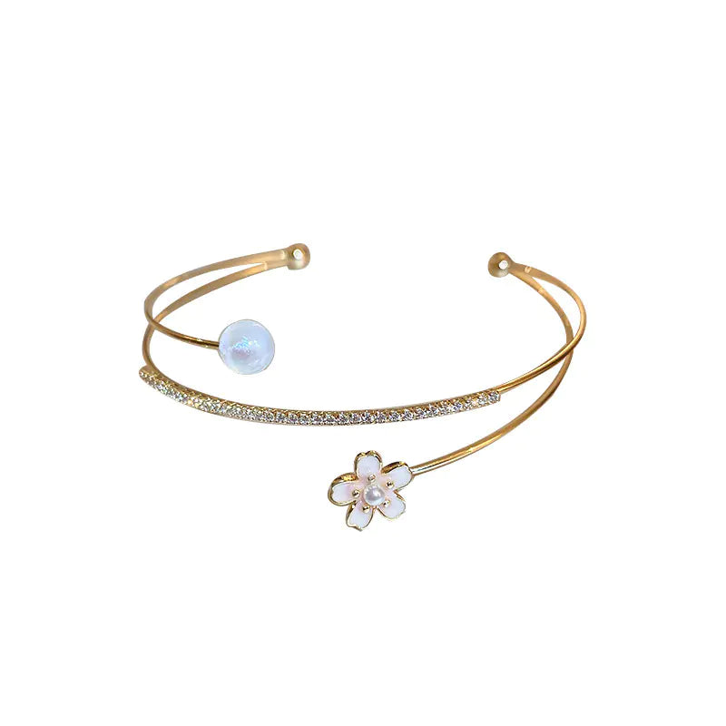 2024 New Luxury Diamond-Studded Bracelet Design