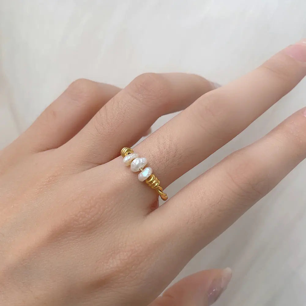 Freshwater Pearl Hand Wound Fried Dough Twists Ring